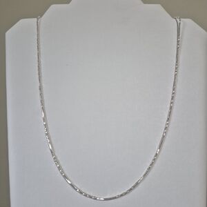NWT Northcrest Silver Twist Chain Minimalist Necklace